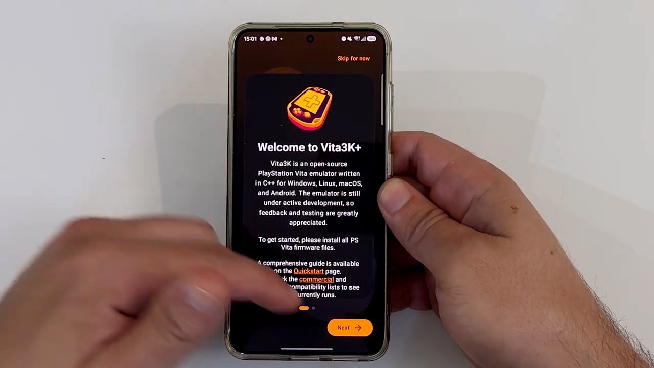 Tela inicial do Vita3K Plus aberta no celular durante teste real do emulador